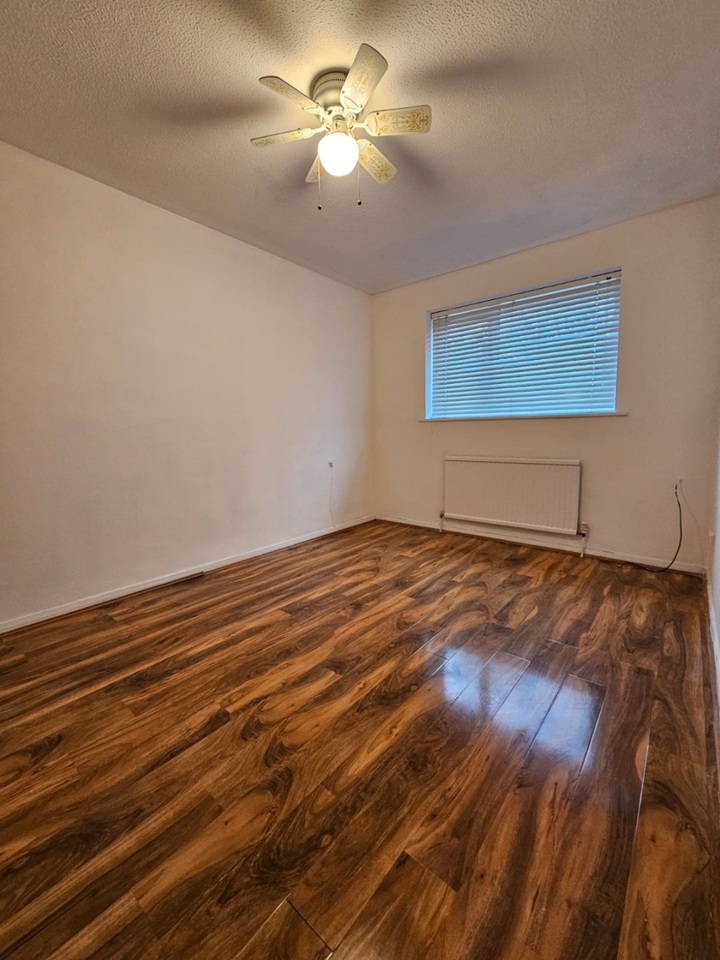 Additional image 8 of 3 Bed Semi-Detached House, Kenneth Square, M7, N1 7GU