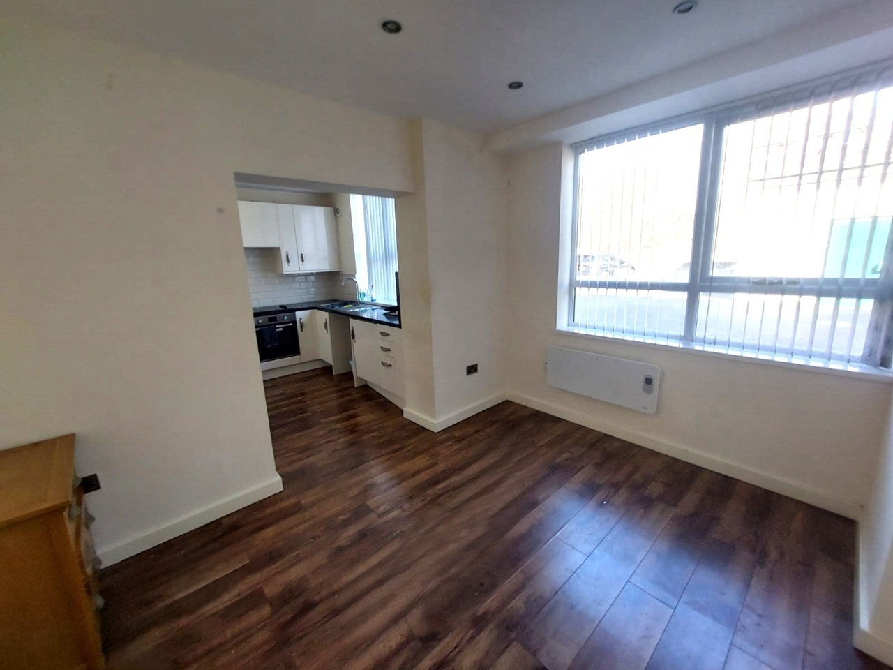 2 Bed Flat, Kirkstall Gate, LS5, N1 7GU