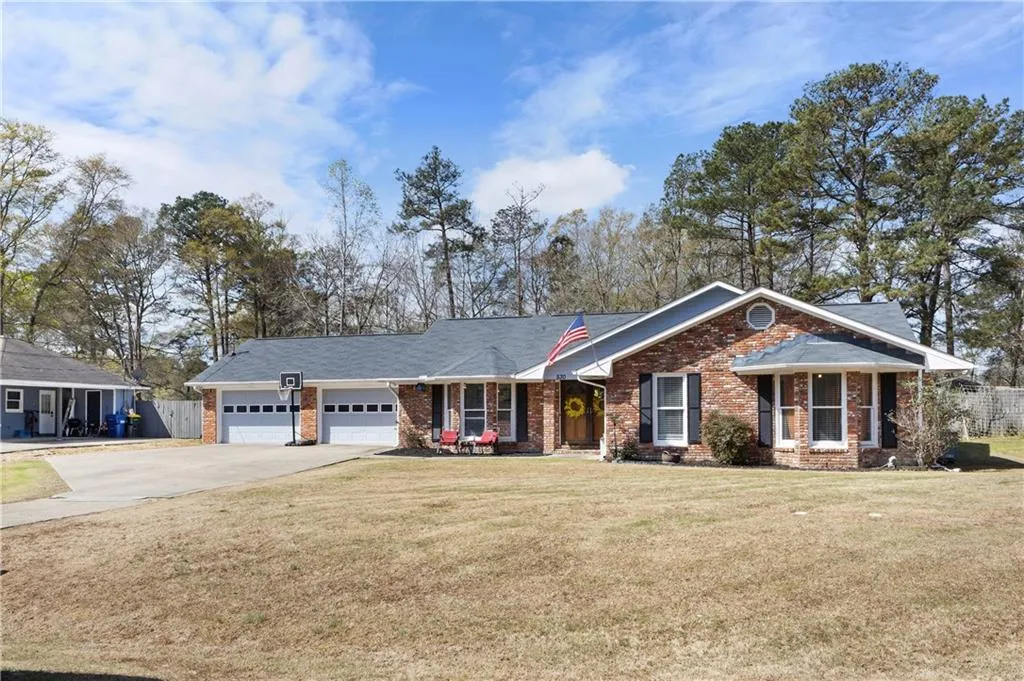 Additional image 12 of 530 Lee Road 960, Smiths Station, AL 36877