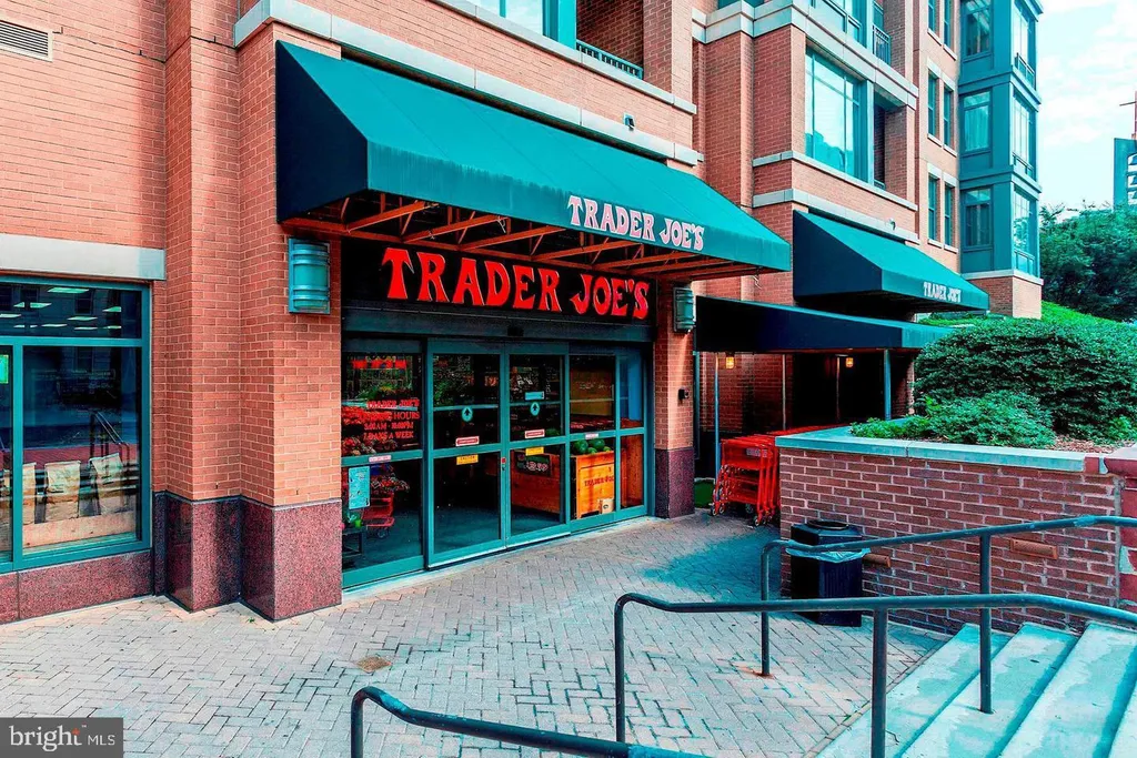 2425 L Street NW Unit 730, Washington, DC 20037