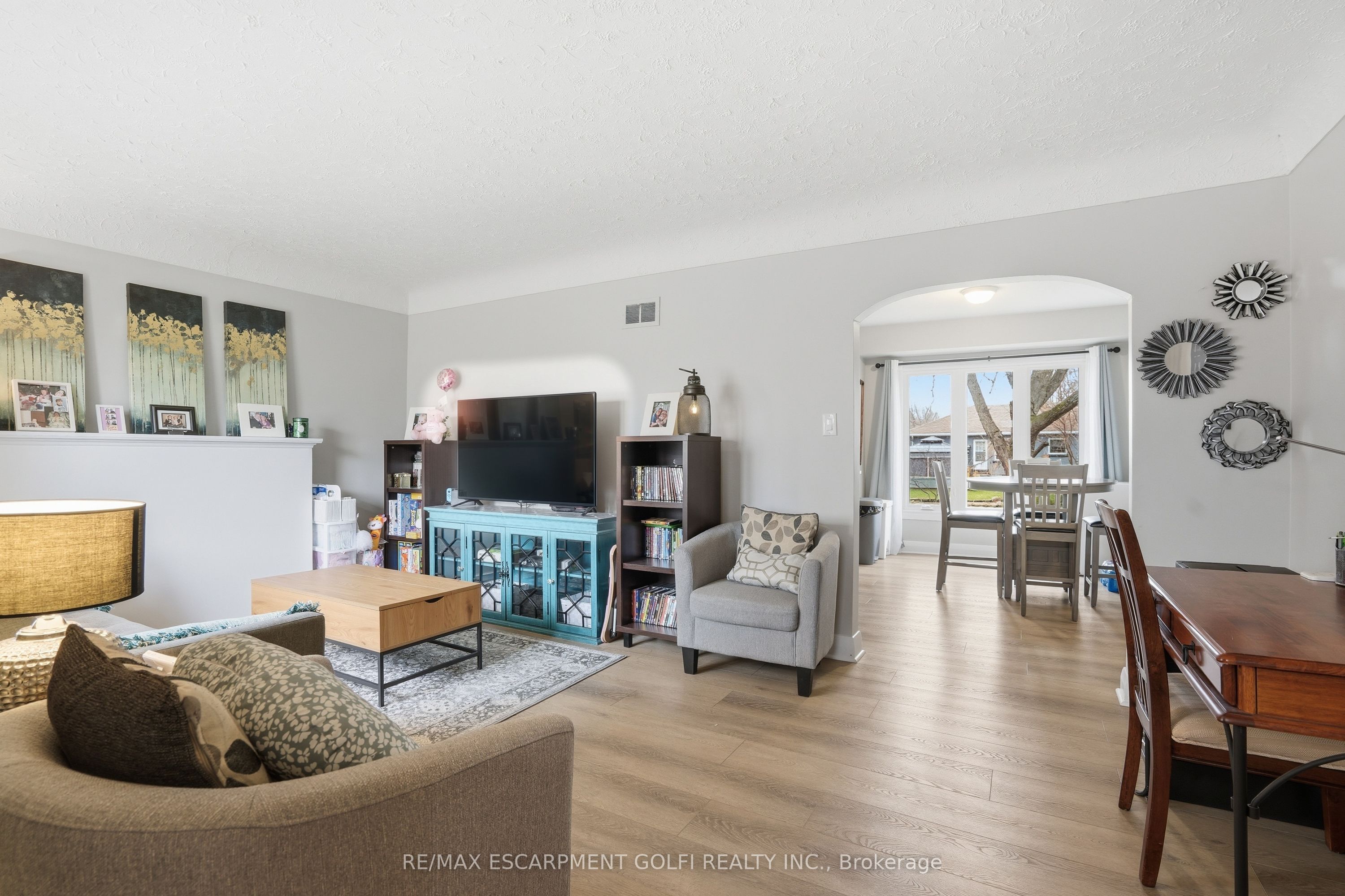 Additional image 5 of 22 Greenwood Avenue, Welland, ON, L3C 4B2