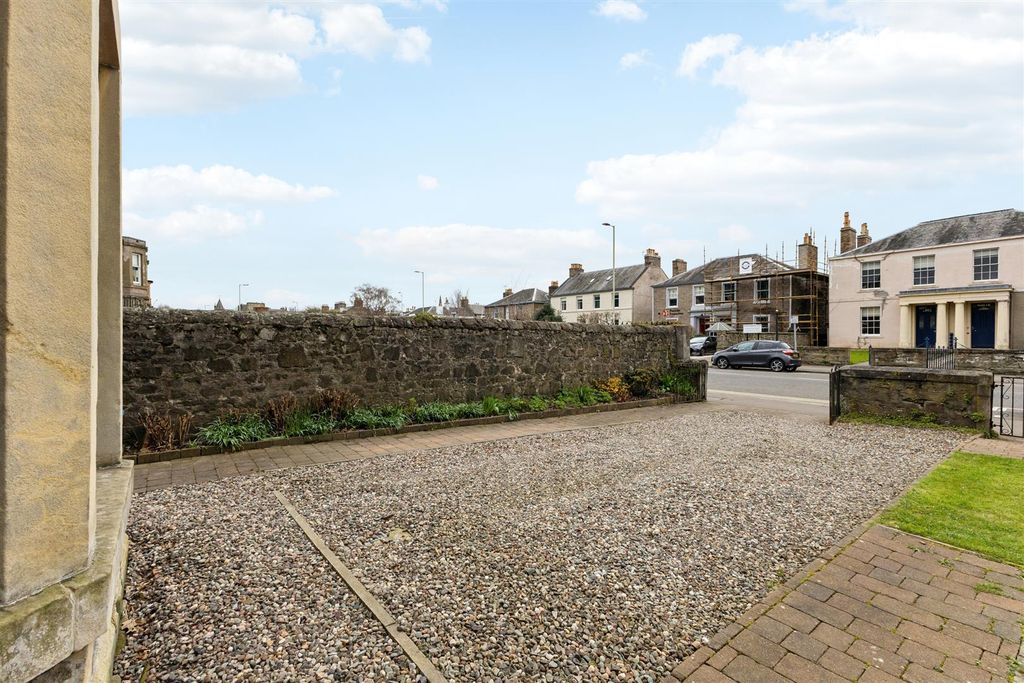 Additional image 21 of 3 bed flat for saleFlat 1, 32 King Street, Perth PH2