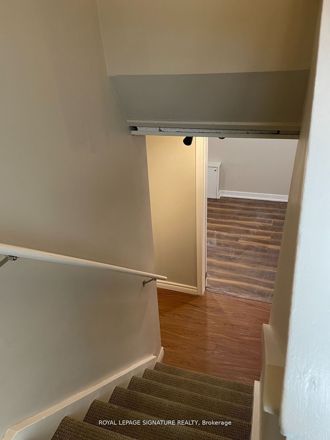 Additional image 2 of Lower-1566 Northmount Avenue, Mississauga, ON, L5E 1Z1
