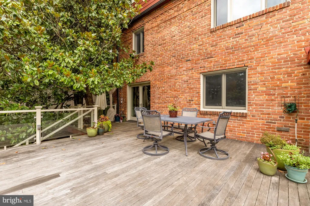 Additional image 64 of 3111 Chain Bridge Road NW, Washington, DC 20016