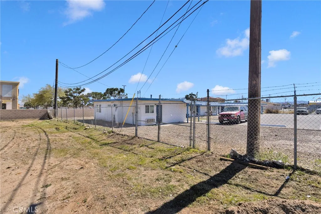 Additional image 24 of 9777 Tamarisk Avenue, Hesperia, CA 92345