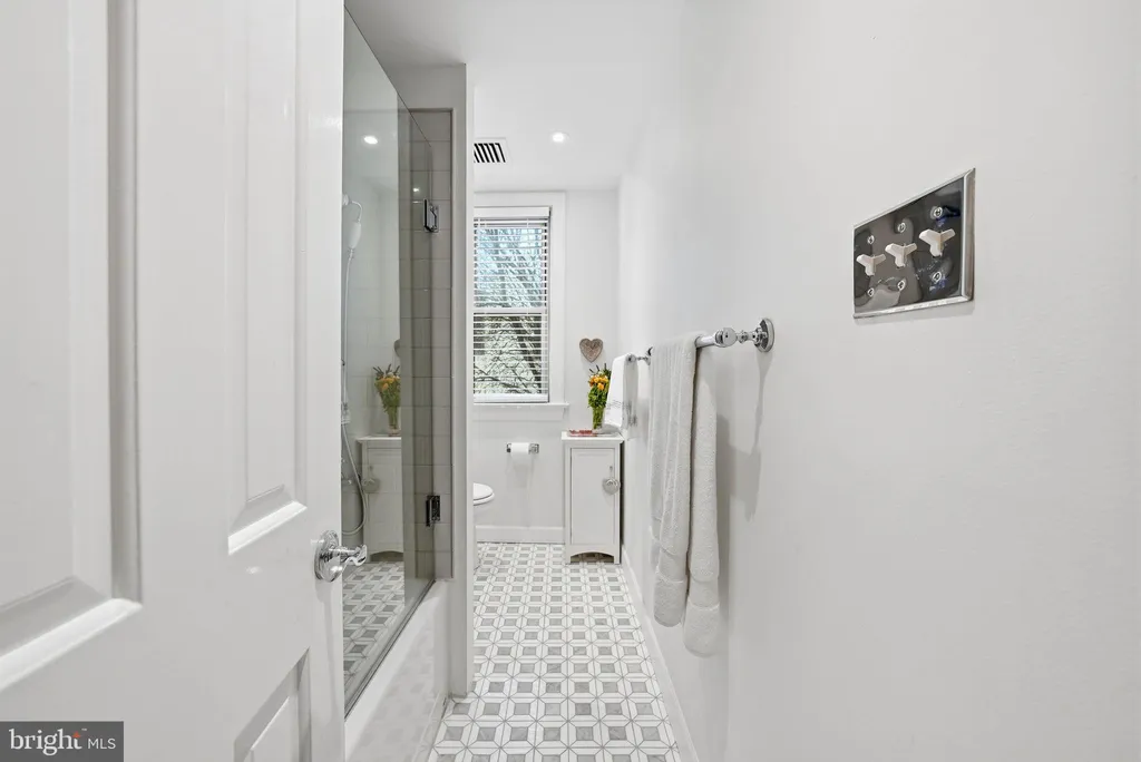 Additional image 17 of 18 9th Street NE Unit 307, Washington, DC 20002