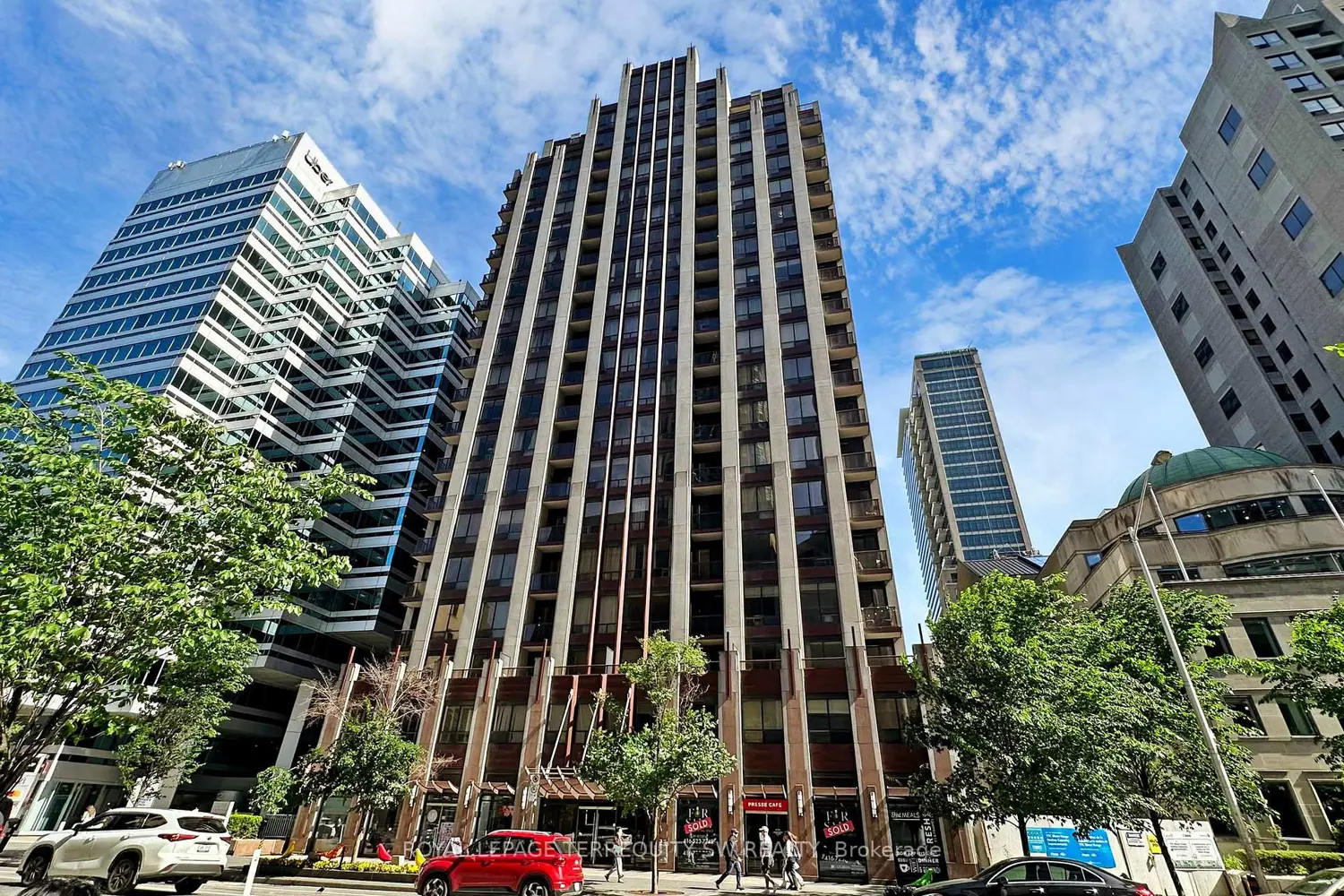 85 Bloor Street 1612