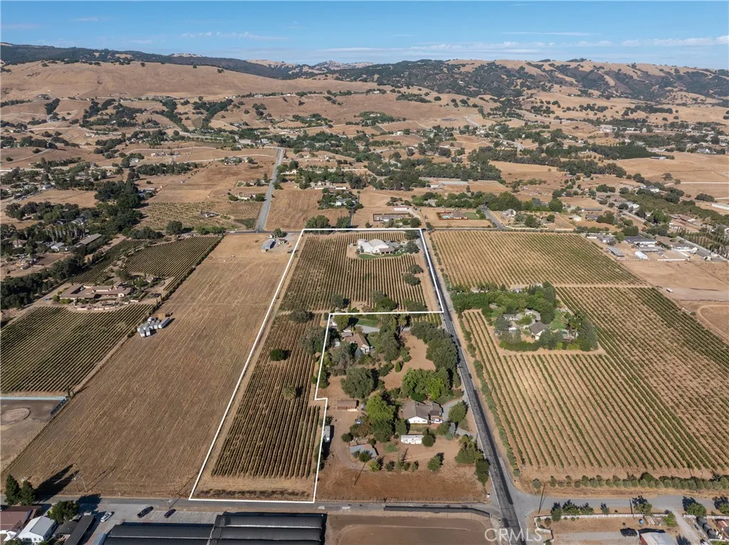 Additional image 58 of 2143 Buena Vista Avenue, Gilroy, CA 95020
