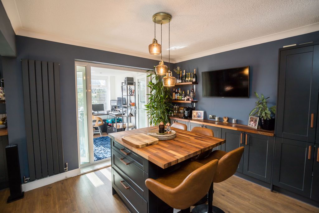 Additional image 5 of 4 bed semi-detached house for saleRosewood Avenue, Chester CH2