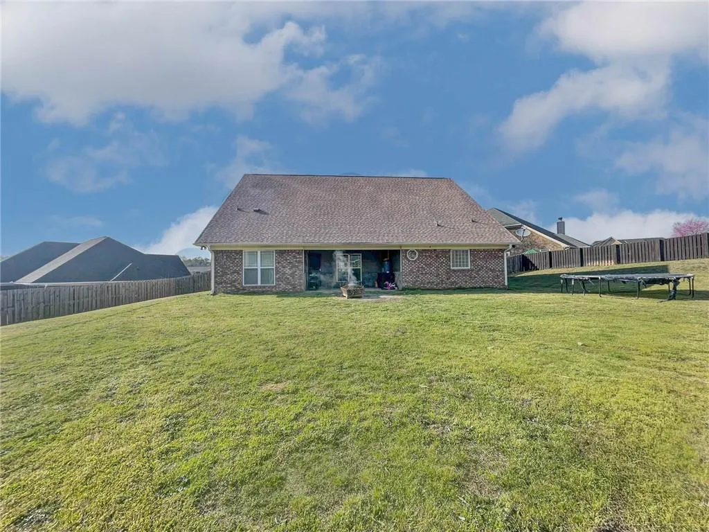 9 Wally Lane, Phenix City, AL 36867