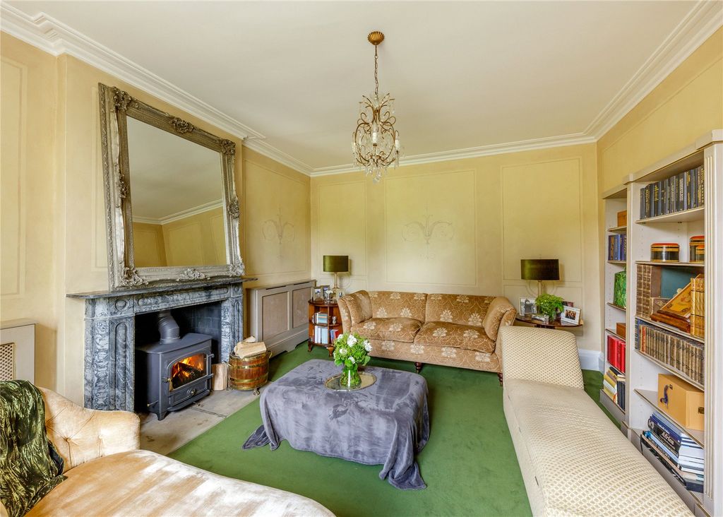 Additional image 4 of 5 bed detached house for saleQueen Street, Weedon, Northampton NN7