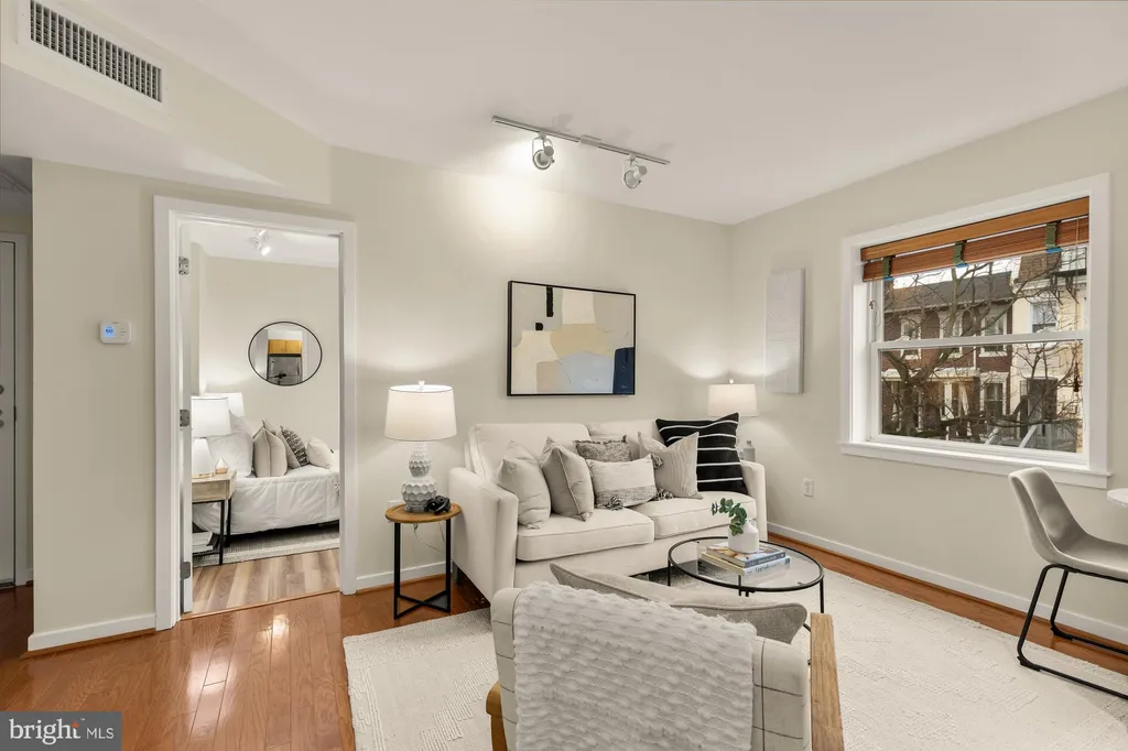 Additional image 9 of 3534 10th Street NW Unit 200, Washington, DC 20010