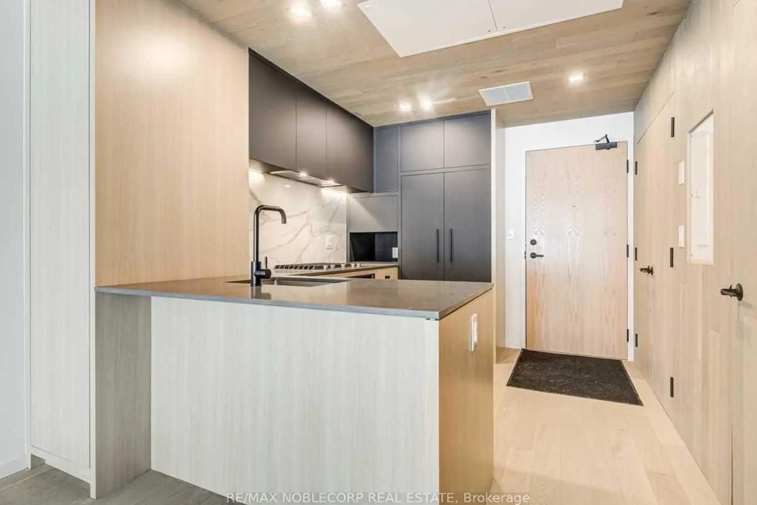 Additional image 8 of 45 Dovercourt Road 102