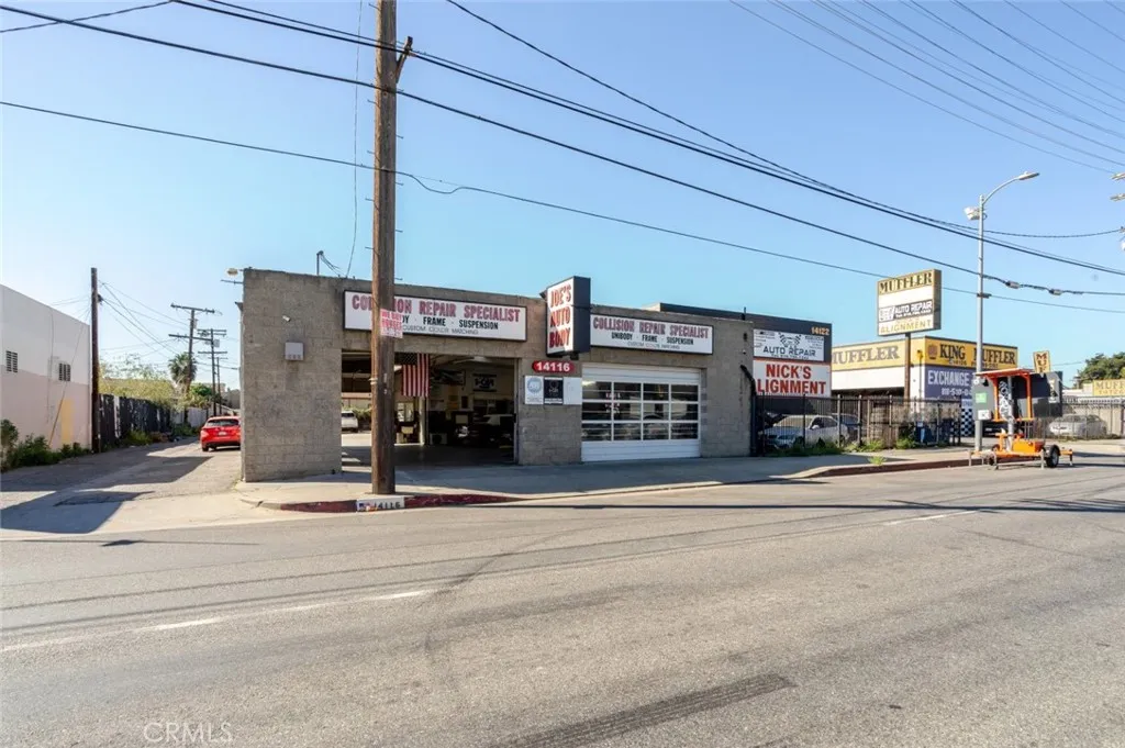 Additional image 3 of 14116 Oxnard Street, Van Nuys, CA 91401