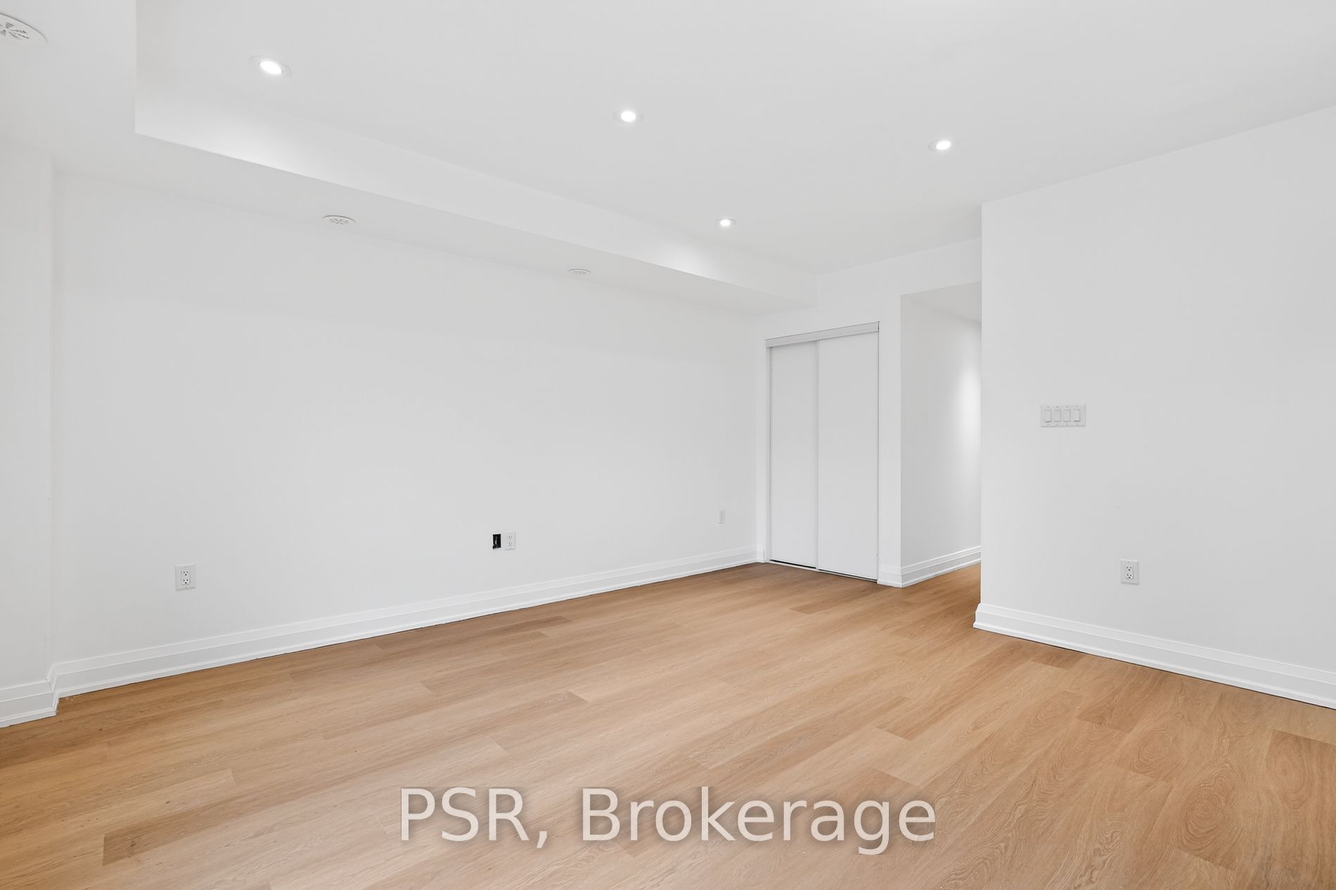 Additional image 4 of A-218 Aileen Avenue, Toronto, ON, M6M 1G4