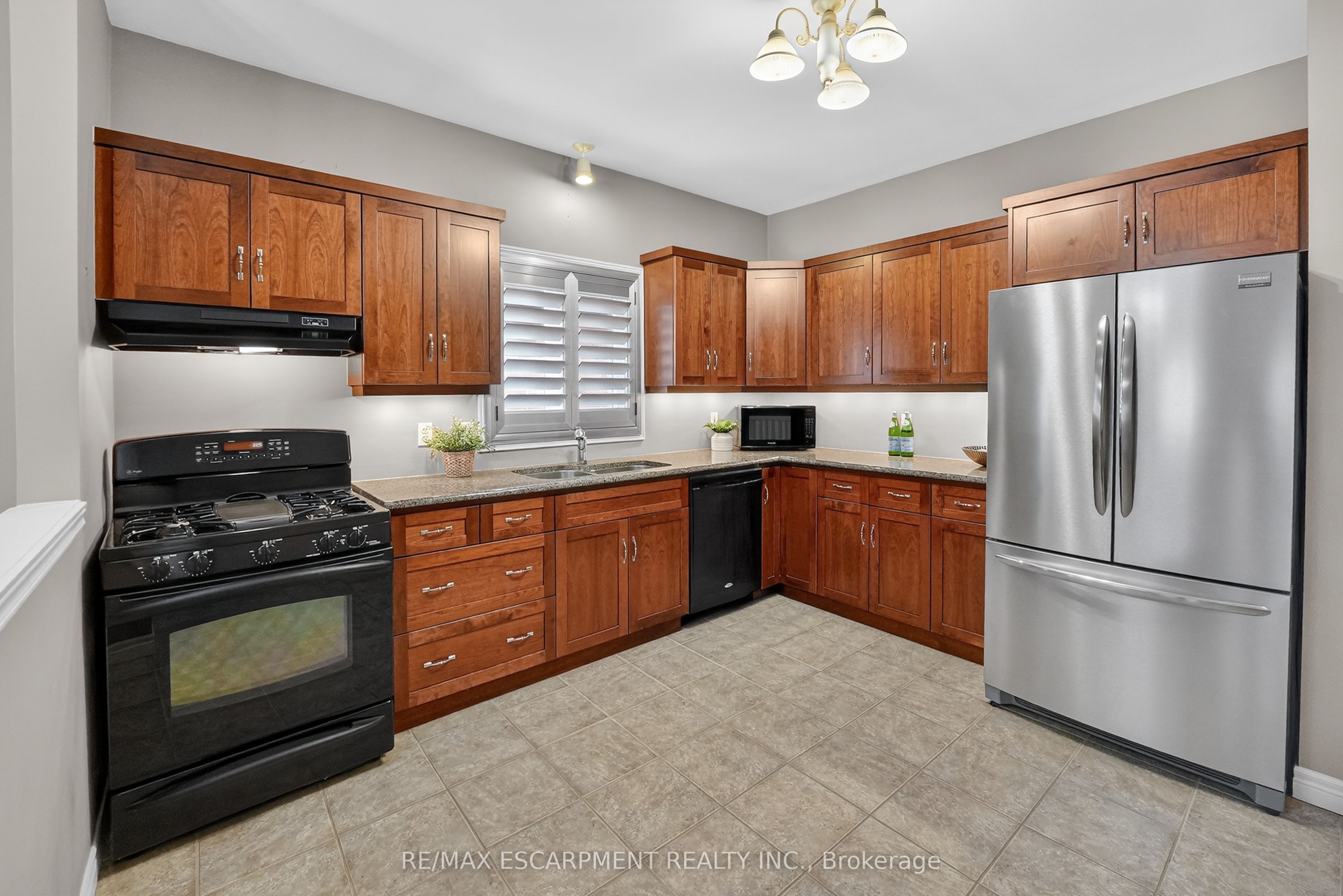 Additional image 3 of 26 Conrad Place, Grimsby, ON, L3M 5S5