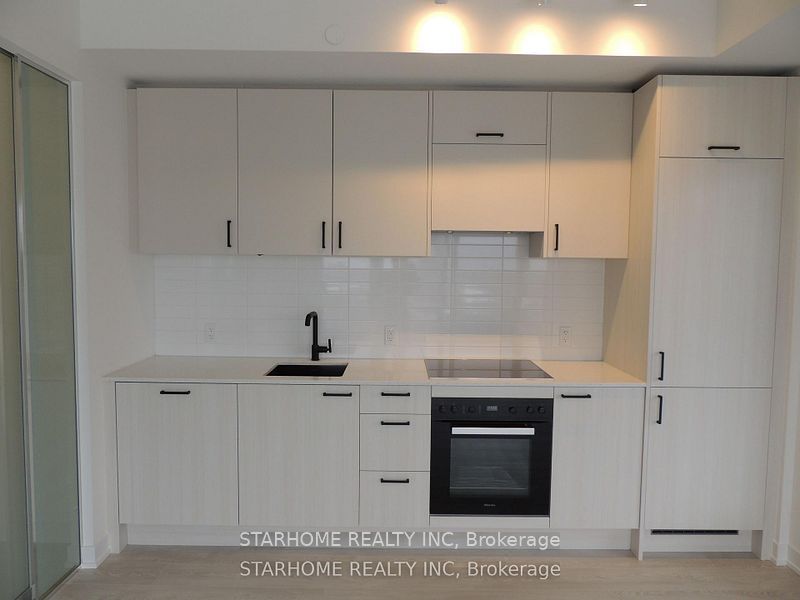 Additional image 2 of 1202-1 Quarrington Lane, Toronto, ON, M3C 0S4