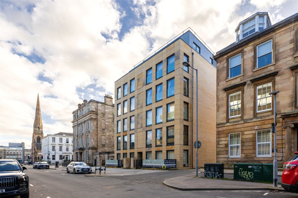 Additional image 4 of 4 bed flat for saleDuplex 1 - Claremont Apartments, North Claremont Street, Glasgow G3