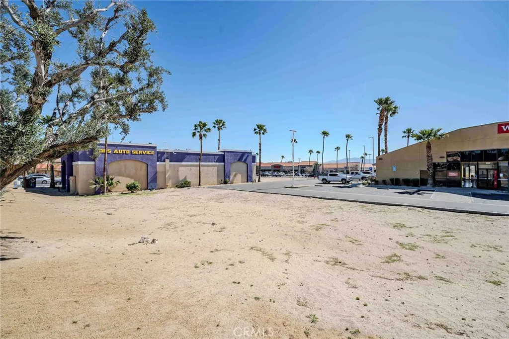 Additional image 18 of 14010 Palm Dr, Desert Hot Springs, CA 92240