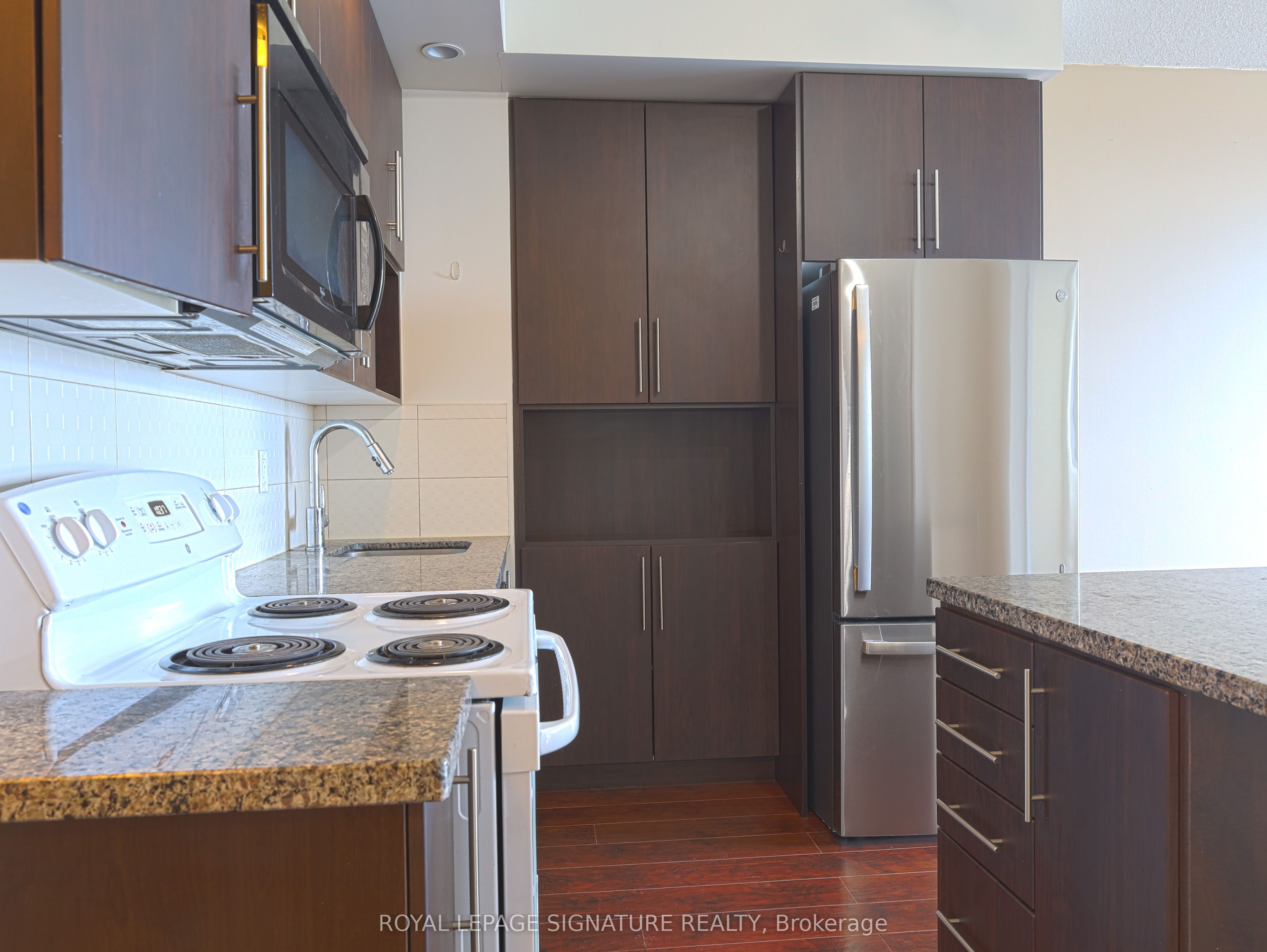 Additional image 5 of 3103-28 Linden Street, Toronto, ON, M4Y 0A4