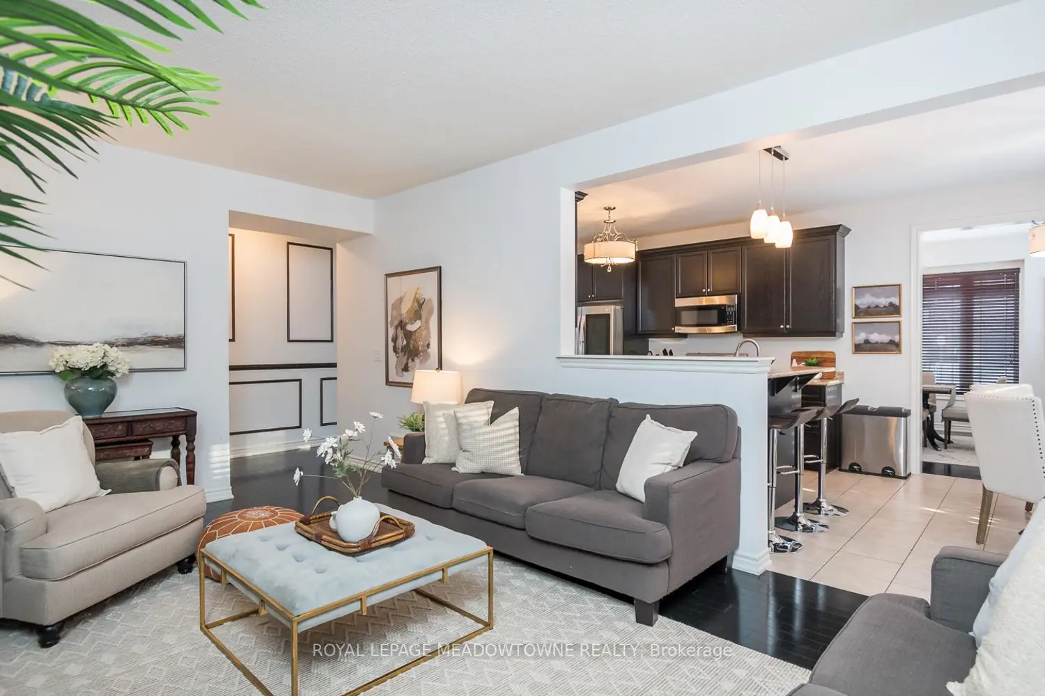 700 Serafini Crescent photo 5
