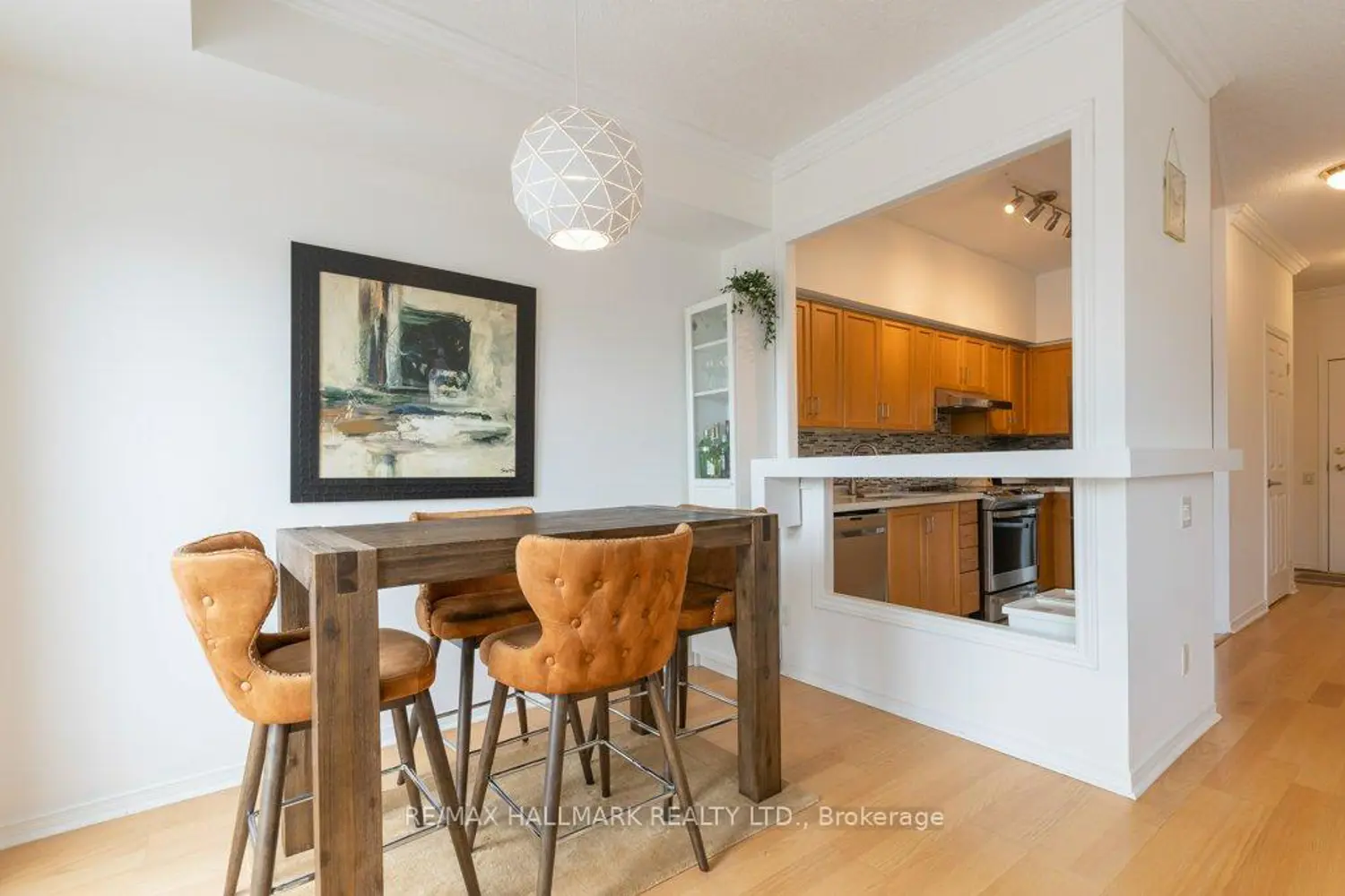 Additional image 6 of 120 Lombard Street 701
