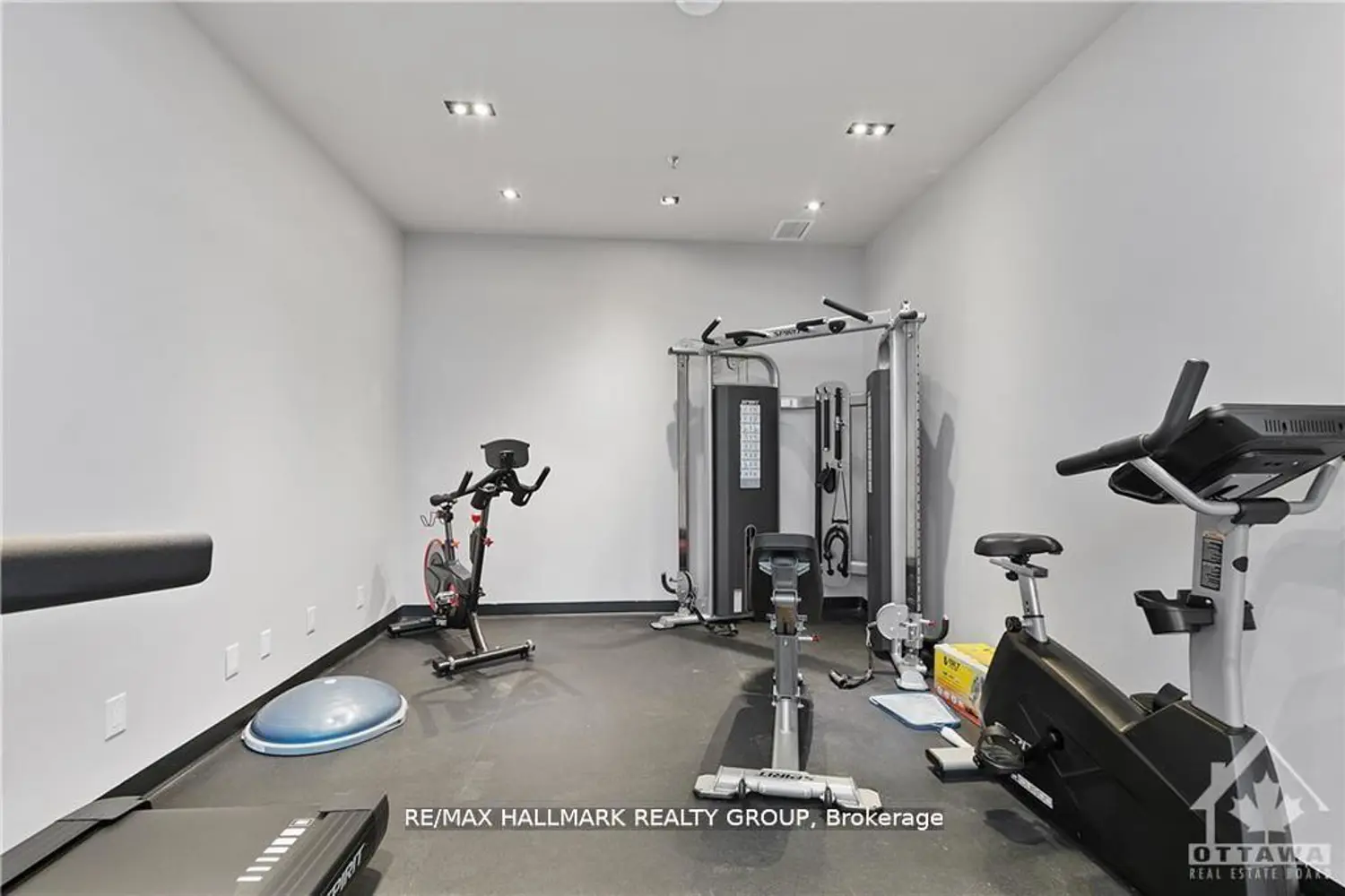 Additional image 17 of 203 Catherine Street 707