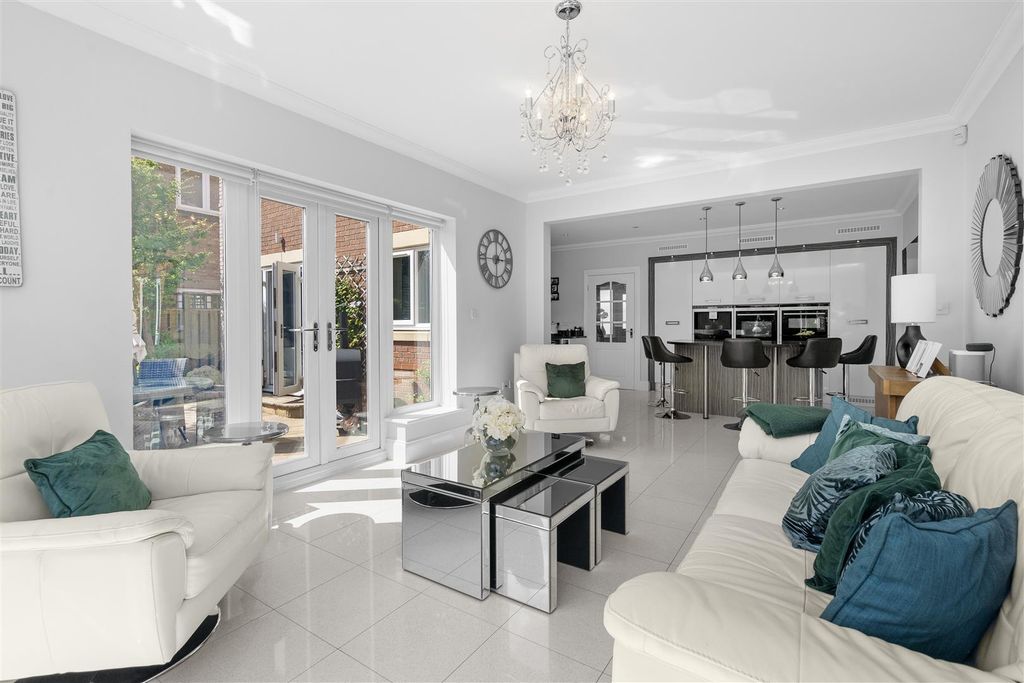 Additional image 19 of 6 bed detached house for saleWaterside Way, Hartlepool TS26