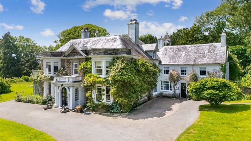 6 bed equestrian for saleDolton, Winkleigh, Devon EX19