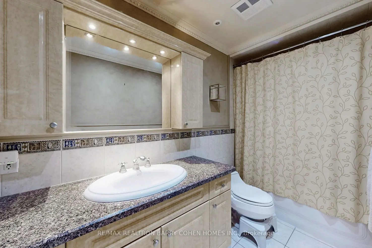 Additional image 11 of 100 Upper Madison Avenue 2803