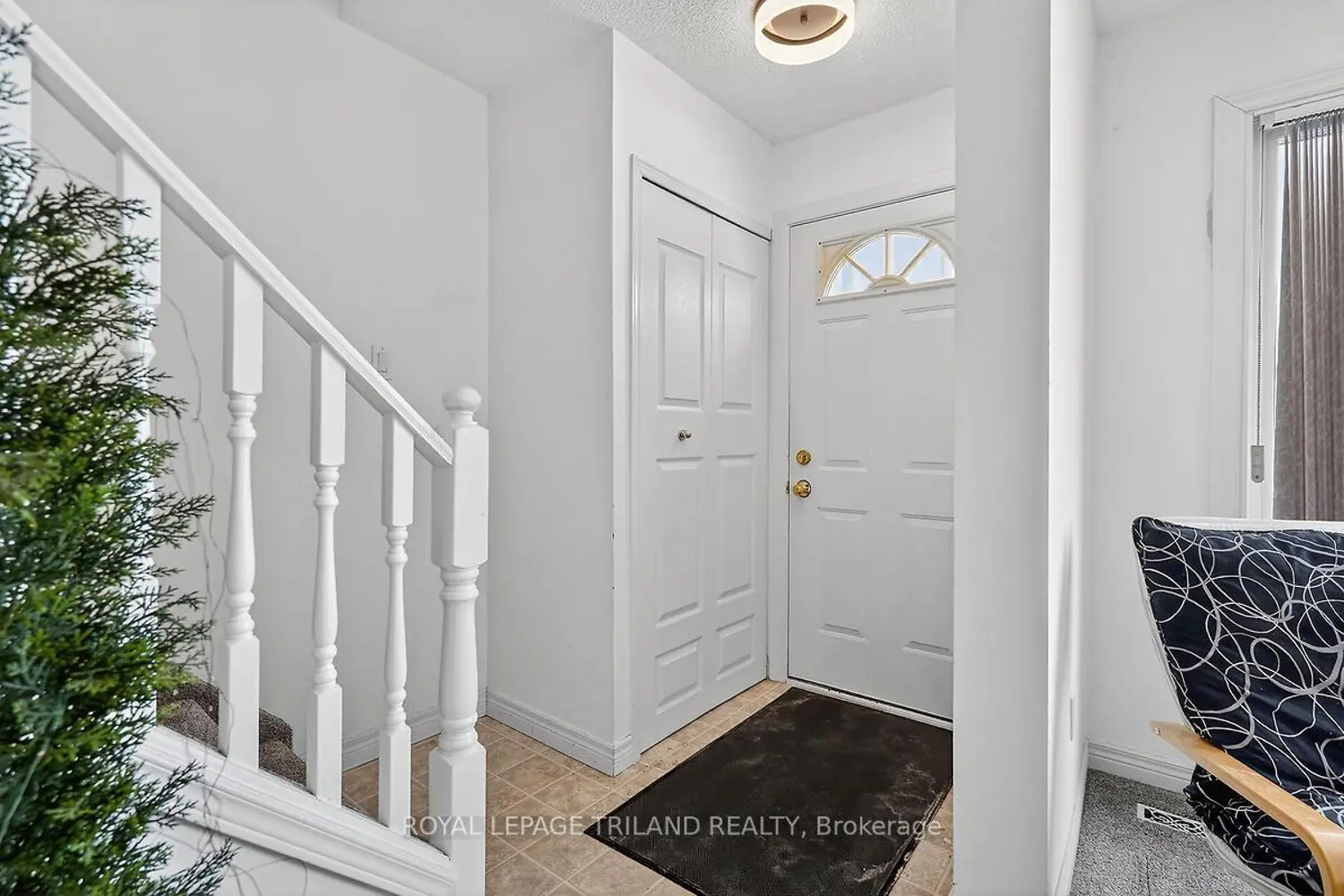 1095 Jalna Boulevard 11 photo 4