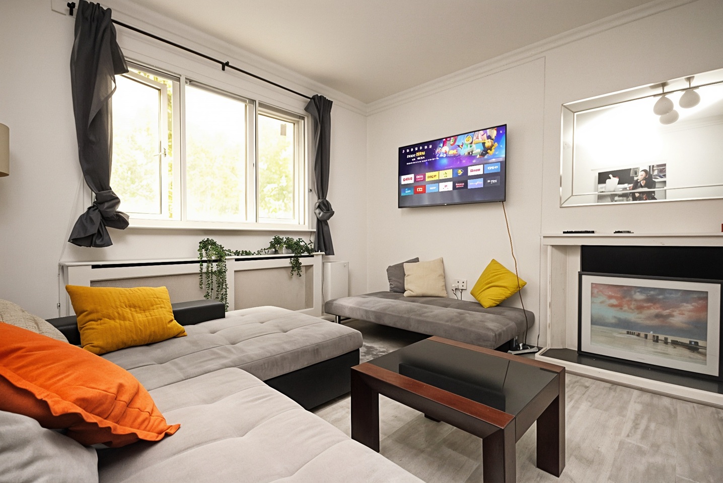 3 Bed Flat, Mickledore, NW1, N1 7GU