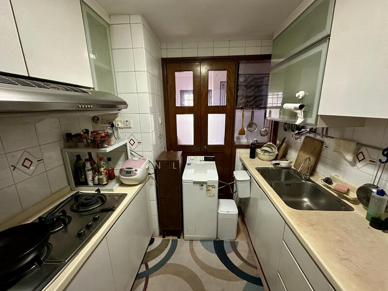 Additional image 4 of 70 Hougang Avenue 7