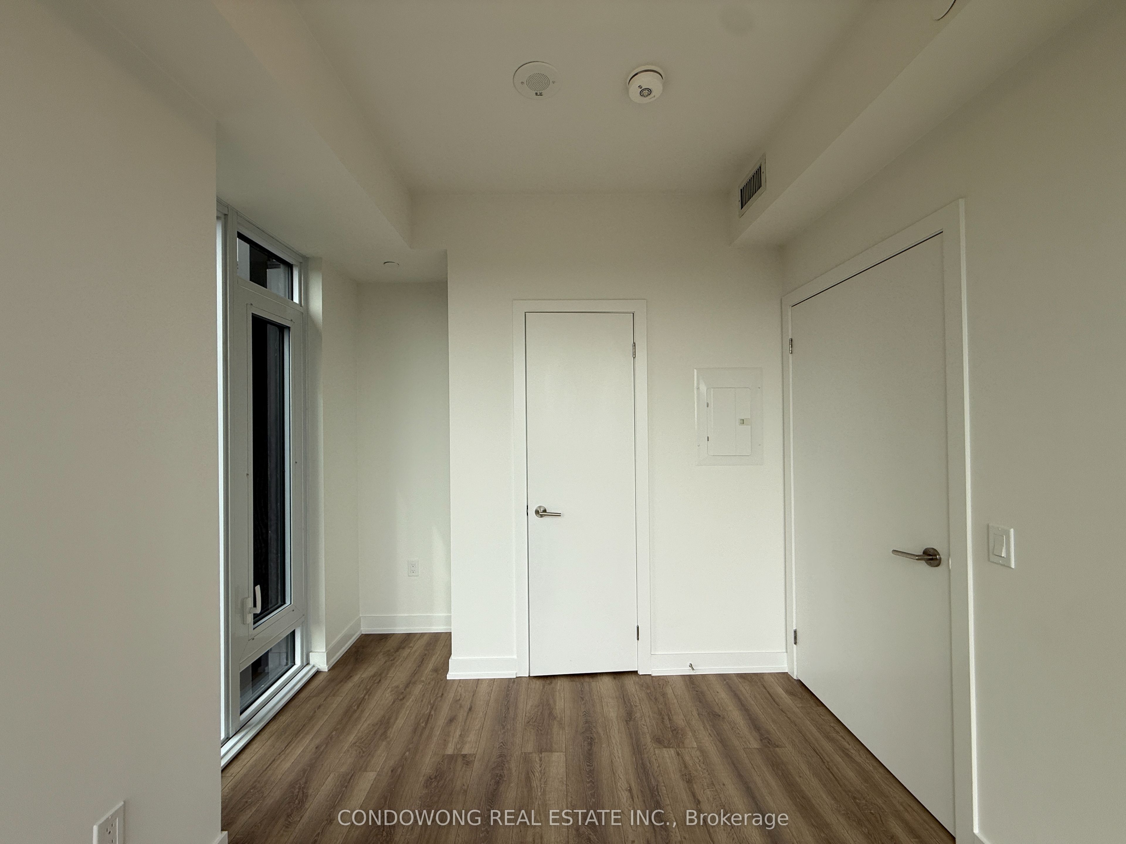 Additional image 5 of 710-5 Quarrington Lane, Toronto, ON, M3C 0S5