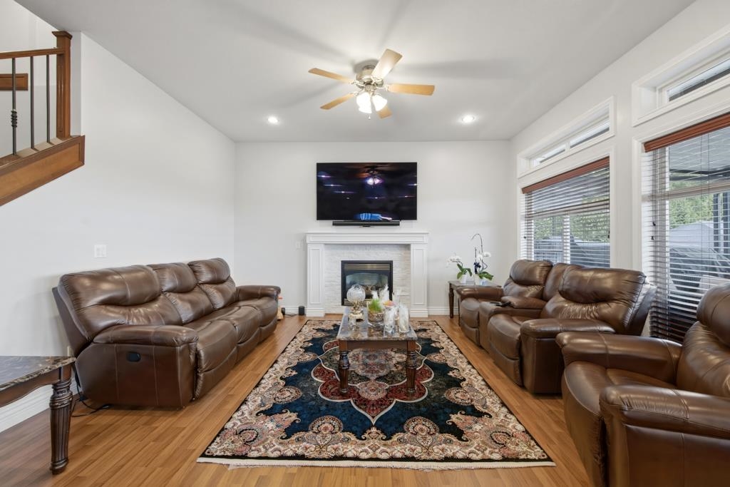Additional image 3 of 24382 104 Avenue, Maple Ridge, BC, V2W 2C4