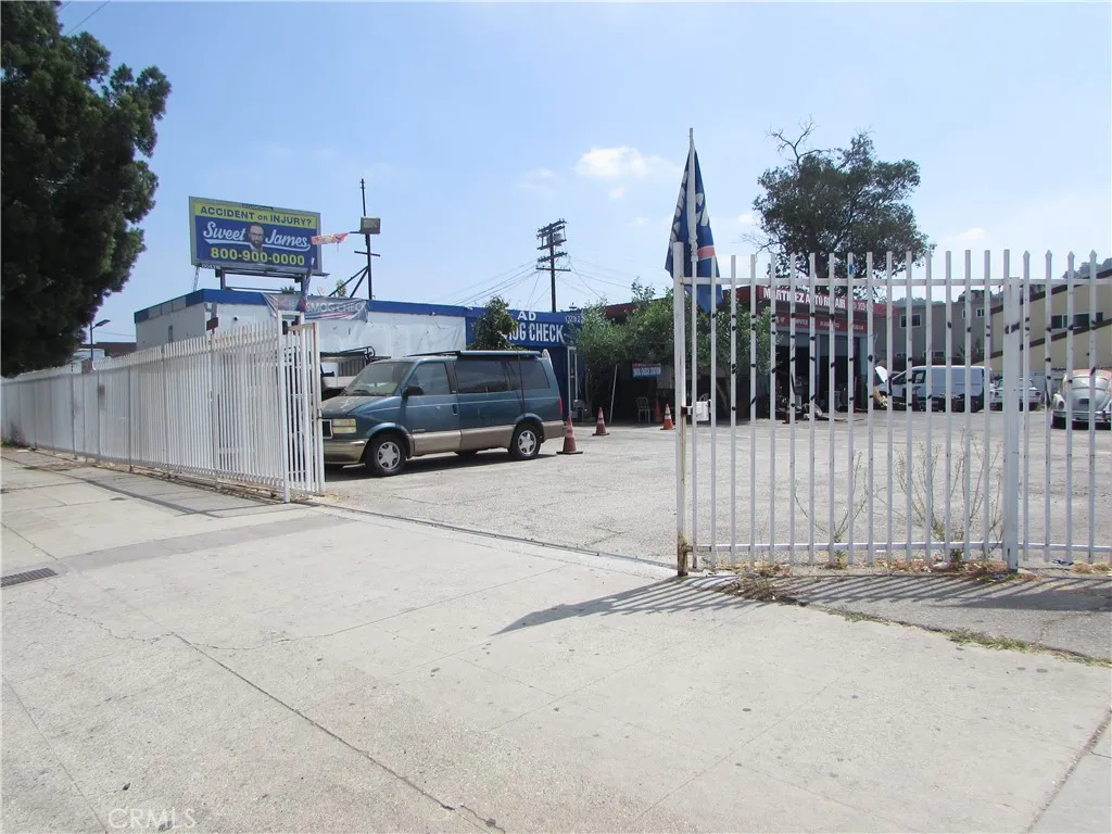 Additional image 16 of 3900 N Figueroa St, Los Angeles, CA 90065