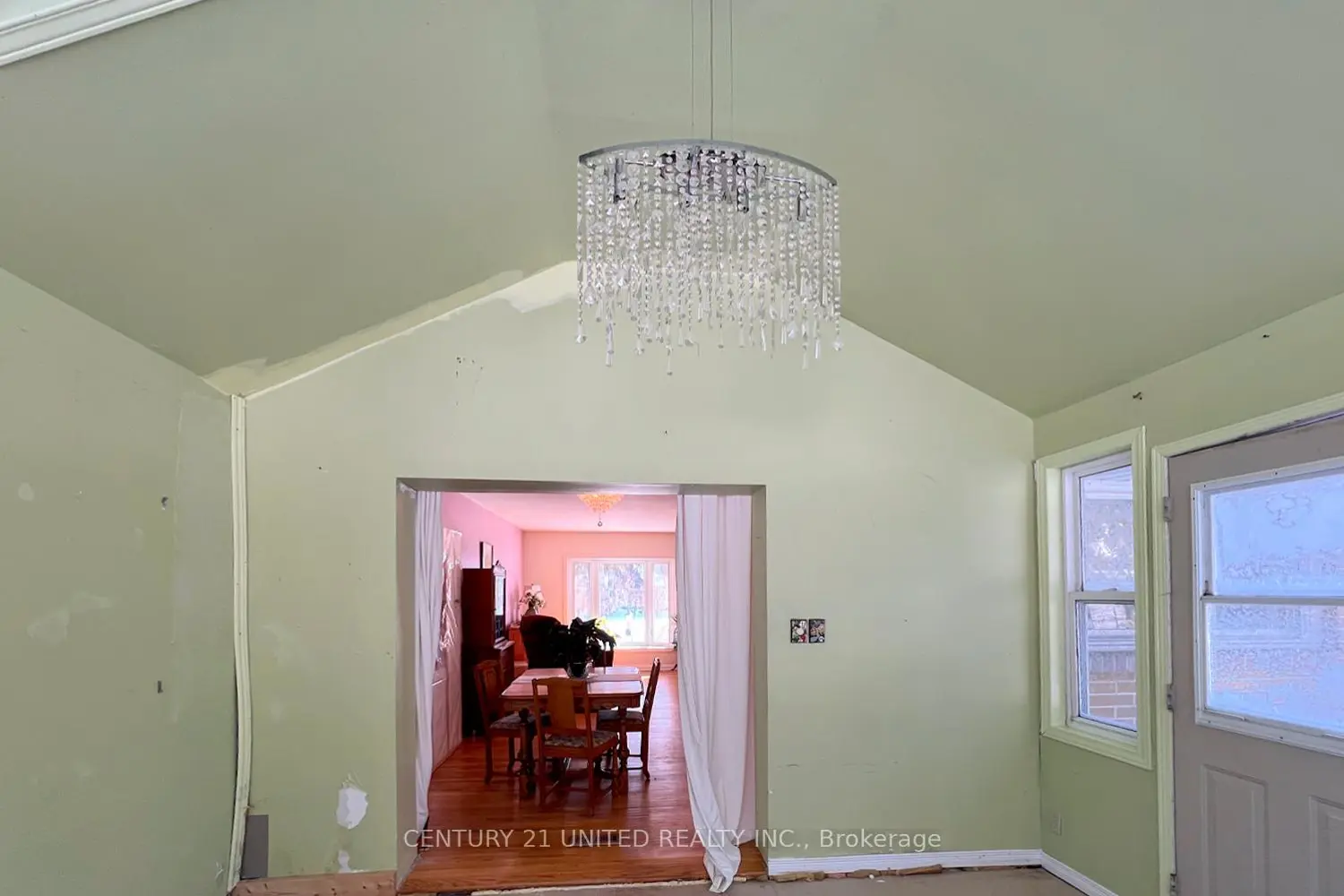 Additional image 16 of 28 Weller Crescent