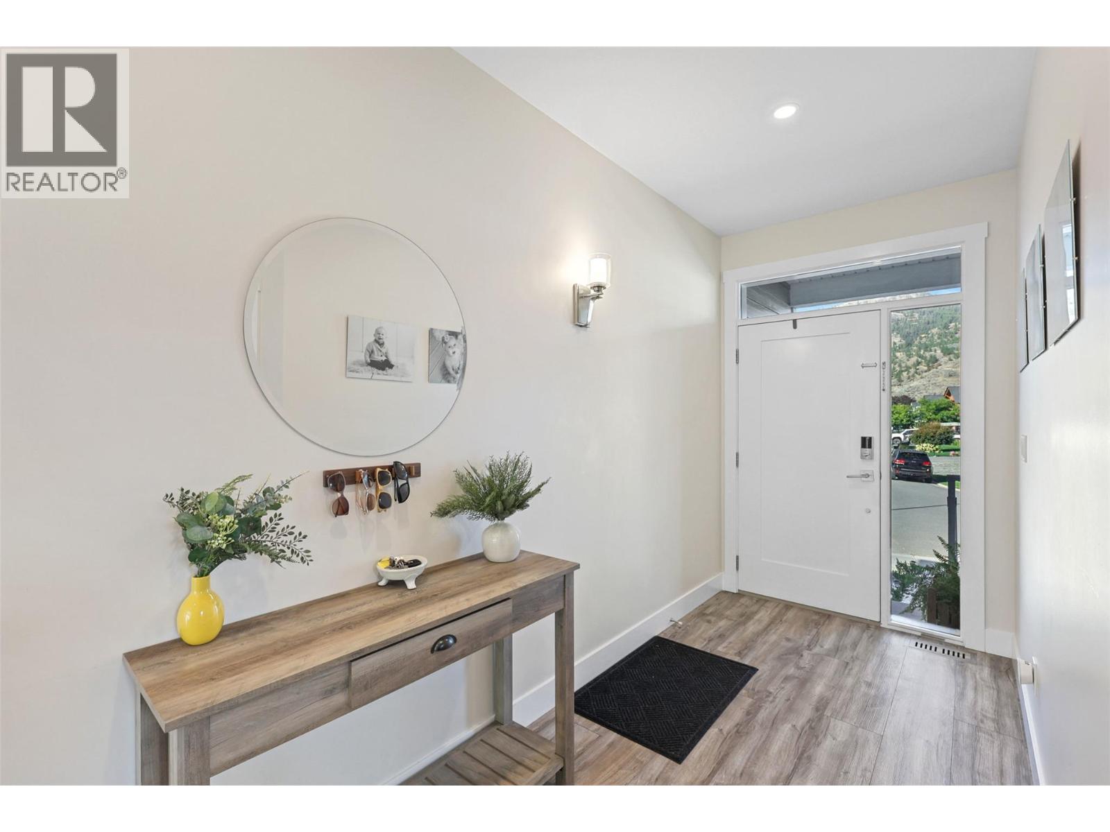 Additional image 6 of 2742 Beachmount Crescent, Kamloops, BC, V2B0E6