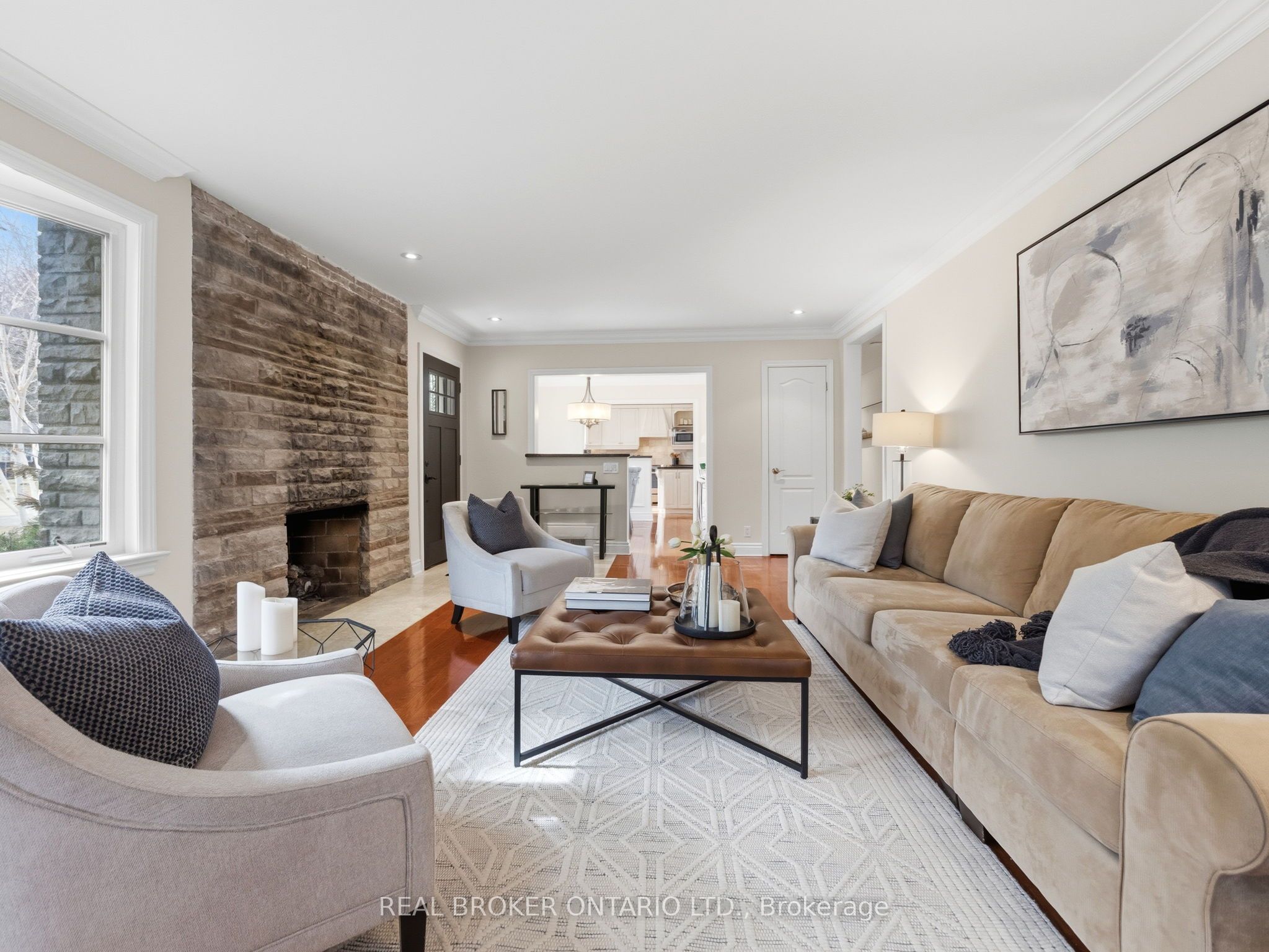 Additional image 2 of 929 Parkland Avenue, Mississauga, ON, L5H 3G9