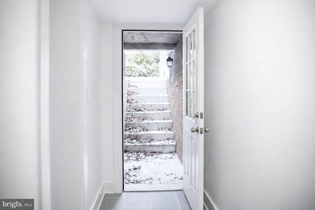 Additional image 22 of 1633 Kalmia Road NW, Washington, DC 20012