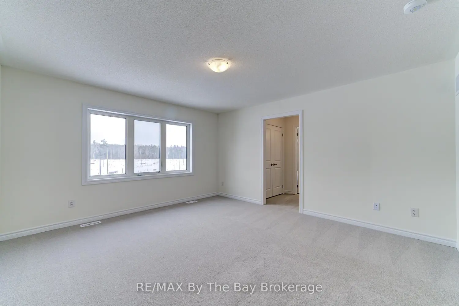 Additional image 6 of 61 Rosanne Circle