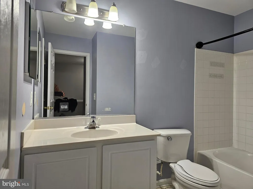 Additional image 37 of 120 Creekmont Court, Newark, DE 19702