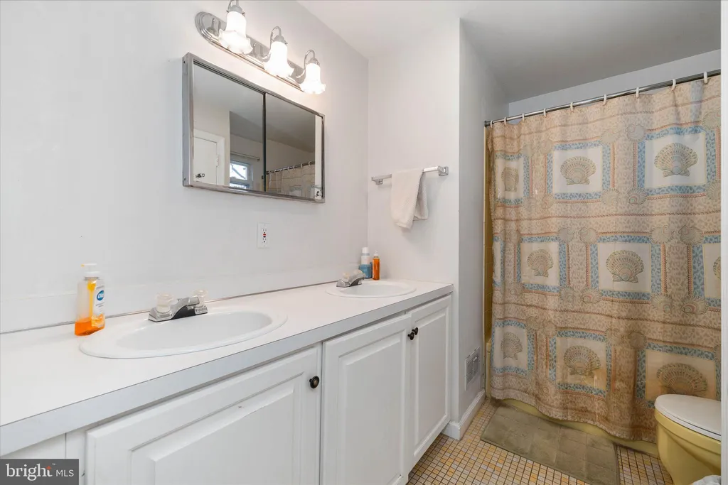 Additional image 40 of 3301 Englewood Road, Wilmington, DE 19810