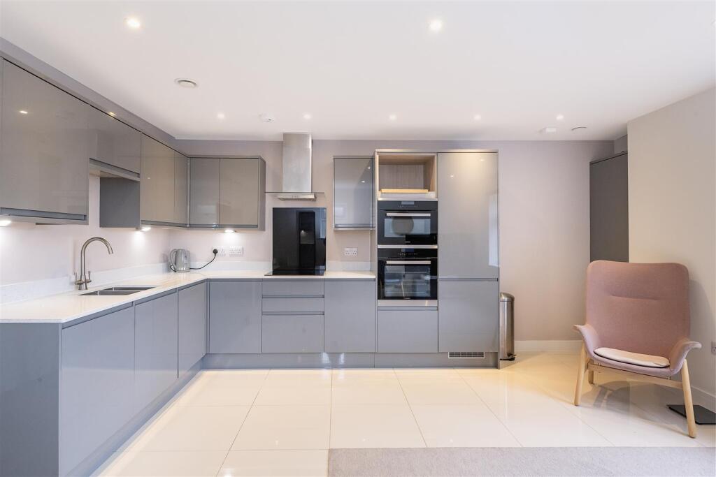 Additional image 11 of Cross Way, Harpenden