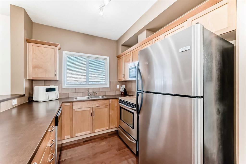 Additional image 6 of 4410-31 Country Village Manor NE, Calgary, AB, T3K 0T3