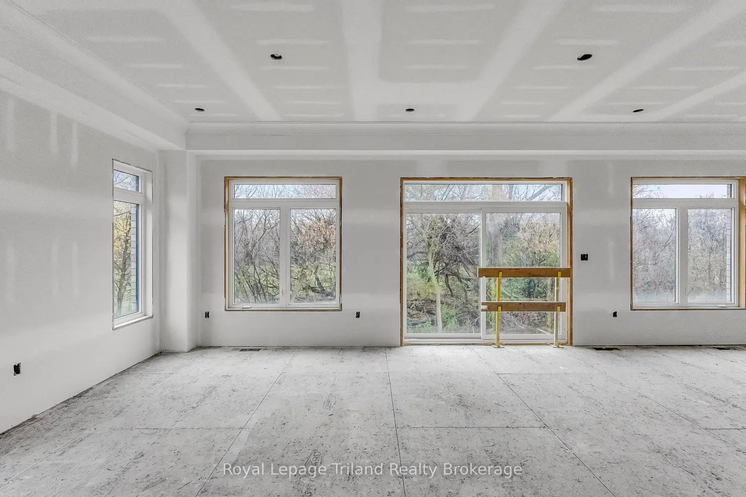 Additional image 3 of 1248 Caen Avenue