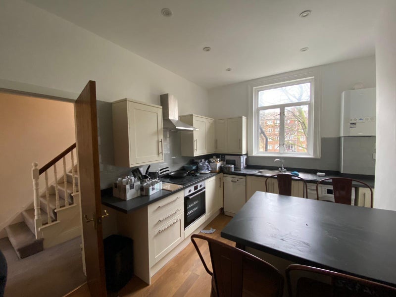 Additional image 7 of Room in a Shared Flat, Queenstown Road Battersea Station, SW8, N1 7GU