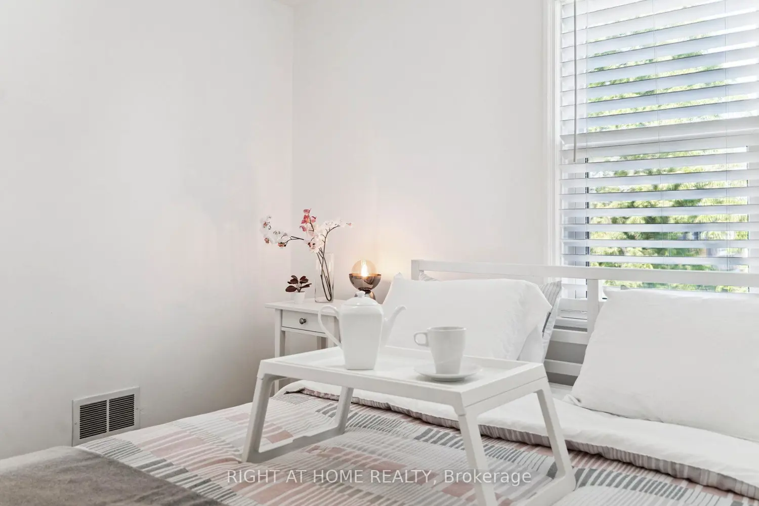 105 Glenridge Avenue photo 4