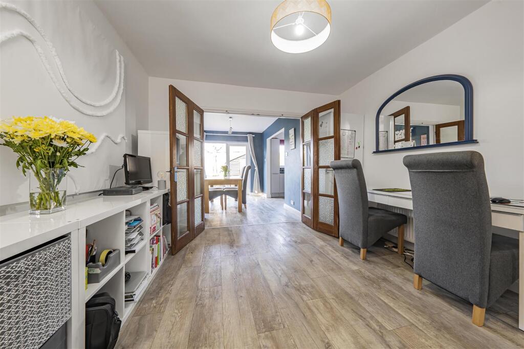 Additional image 7 of Park Street Lane, Park Street, St. Albans