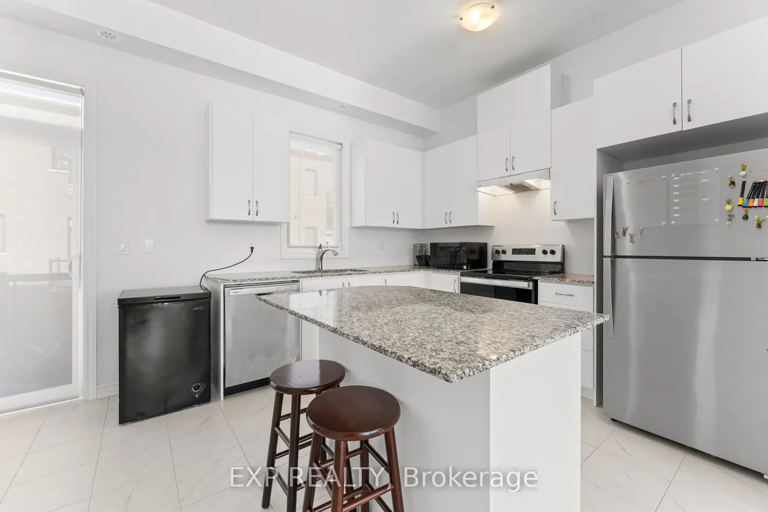 Additional image 10 of 54 Wascana Road